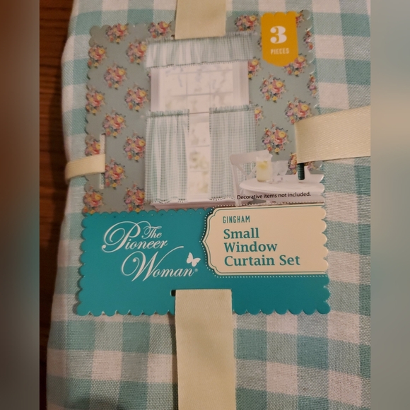 Pioneer Woman Mint Gingham Small Window Curtain Set 3Pc Tier Valance 30"Wx36"L - Picture 4 of 10